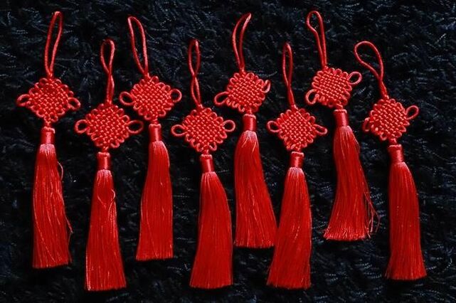 Chinese luck knots to attract success and luck