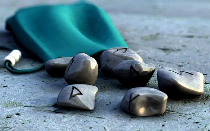 Bag of Runes as a talisman for good luck